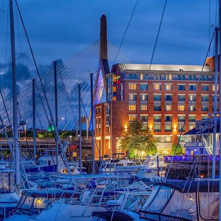 Residence Inn By Marriott Boston Harbor On Tudor Wharf Exterior foto
